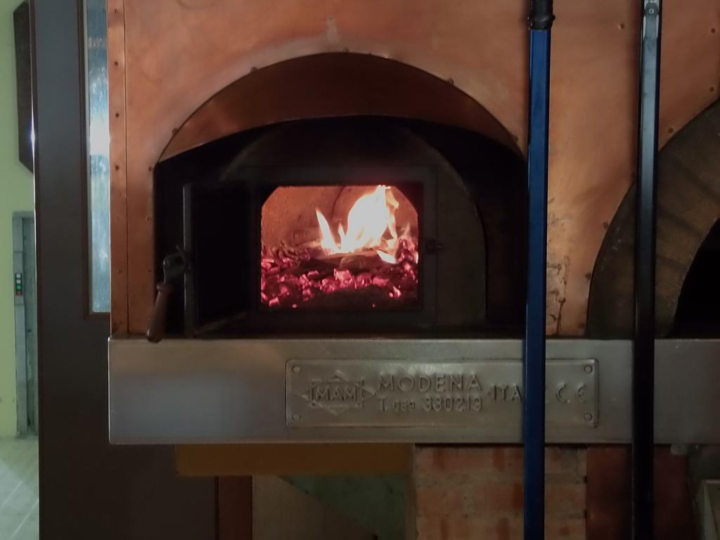 Hotel Vezzano Dış mekan fotoğraf