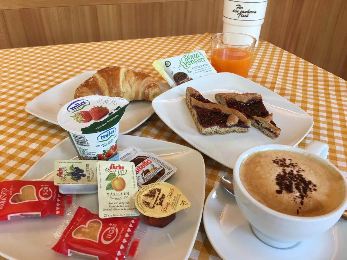 Hotel Vezzano Dış mekan fotoğraf